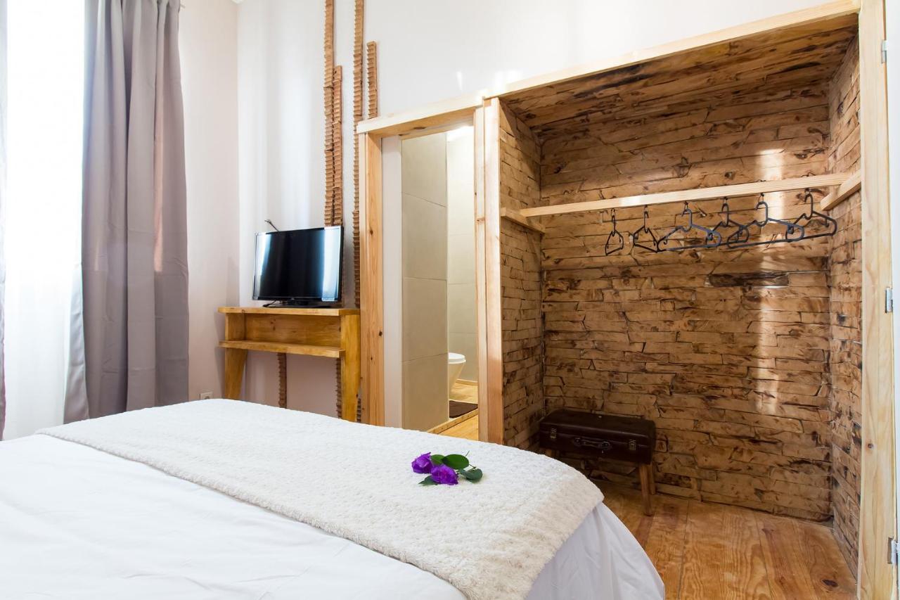 أوفار Feel At Home Guest House المظهر الخارجي الصورة