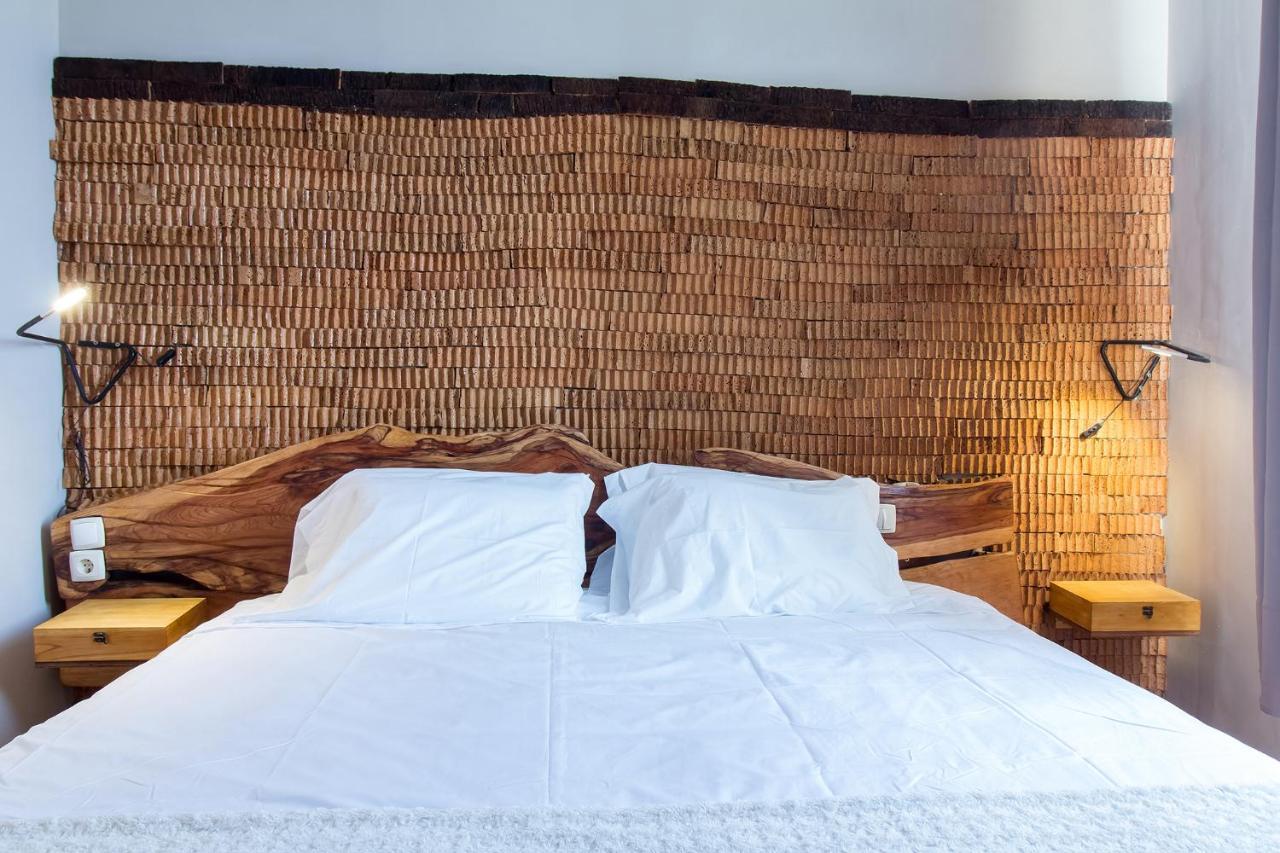أوفار Feel At Home Guest House المظهر الخارجي الصورة
